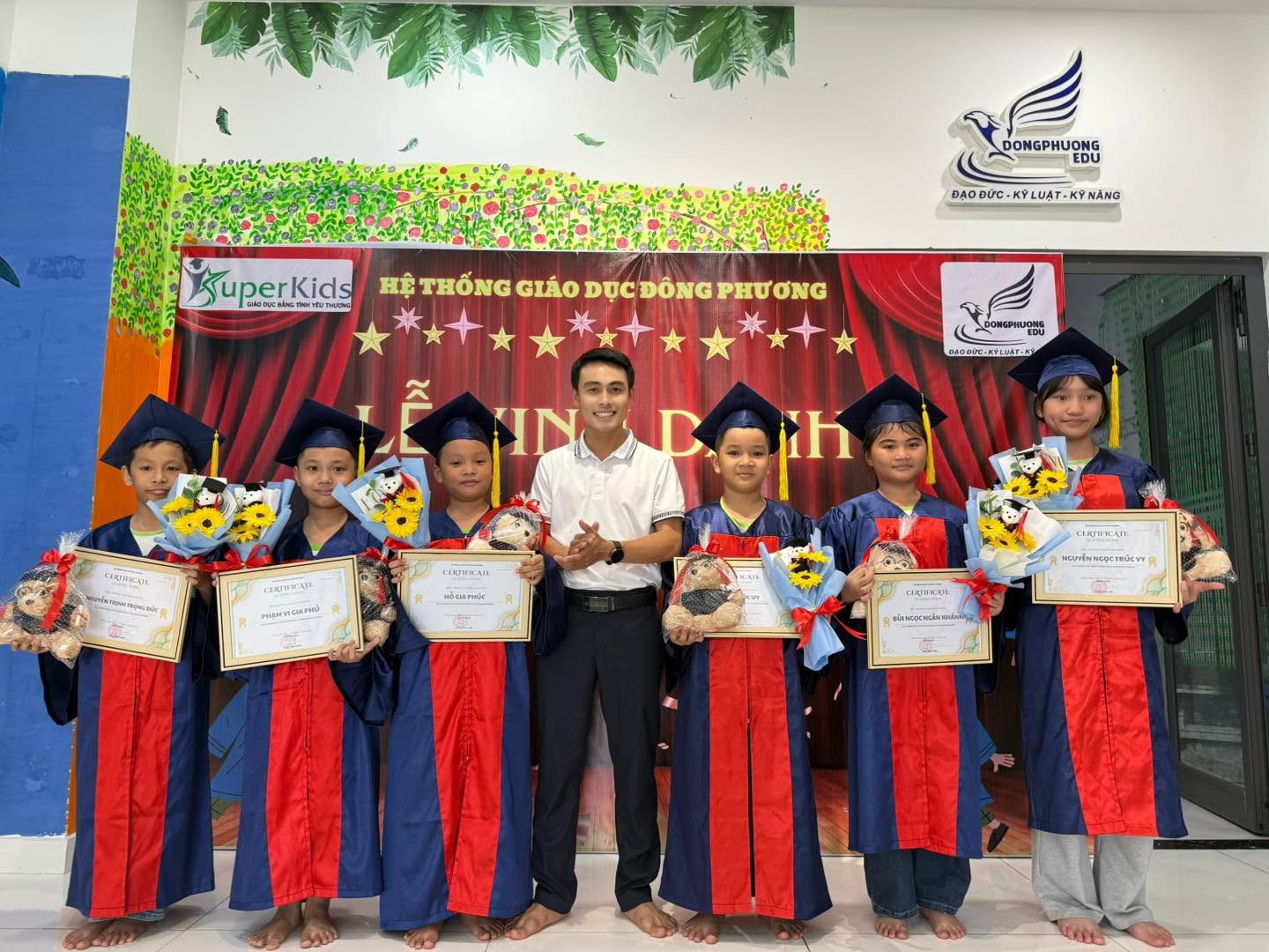 Trẻ học nâng cao và phát triển trí tuệ chuyên sâu